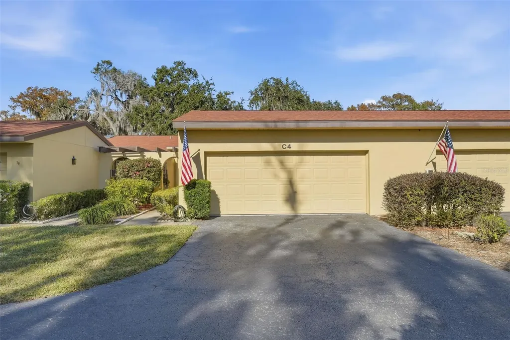 1111 Lakeshore Drive Eustis FL 32726