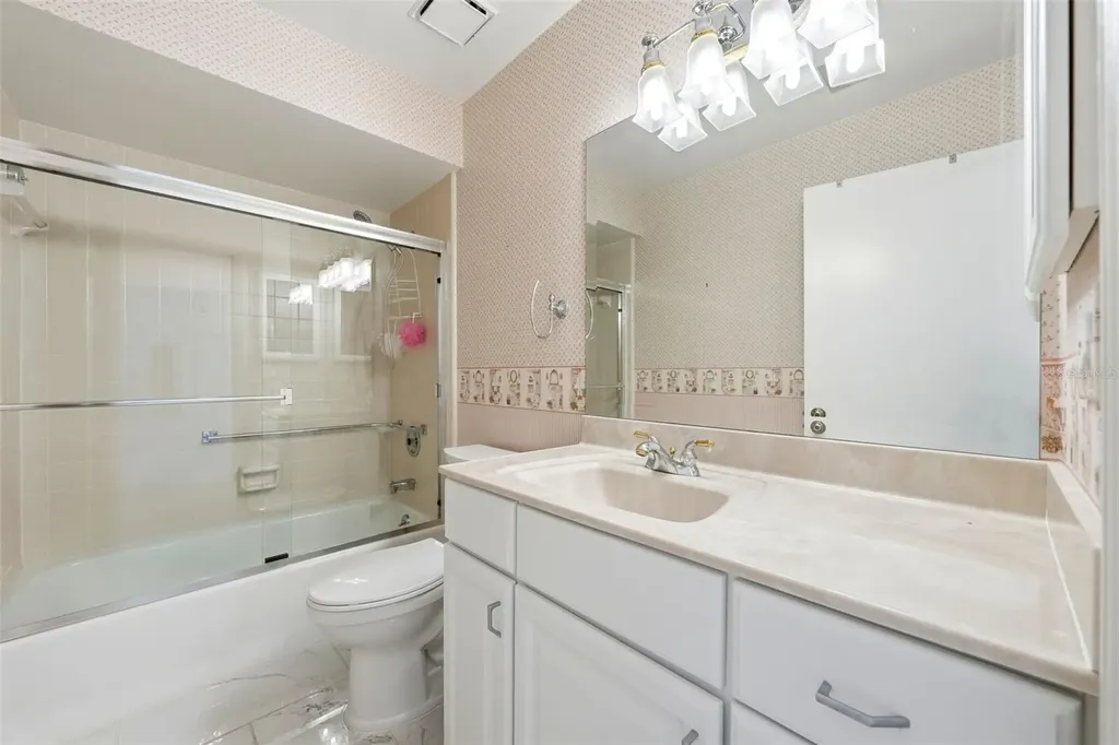 1111 Lakeshore Drive Eustis FL 32726