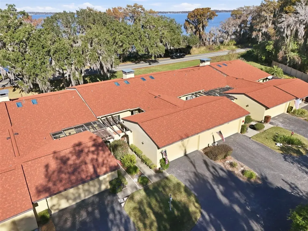 1111 Lakeshore Drive Eustis FL 32726
