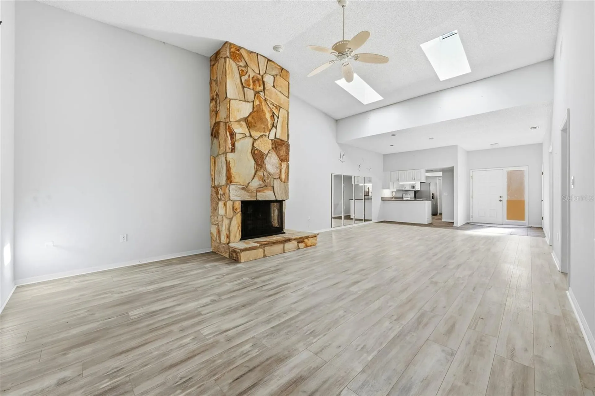 1111 Lakeshore Drive Eustis FL 32726