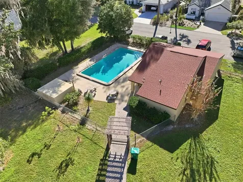 1111 Lakeshore Drive Eustis FL 32726