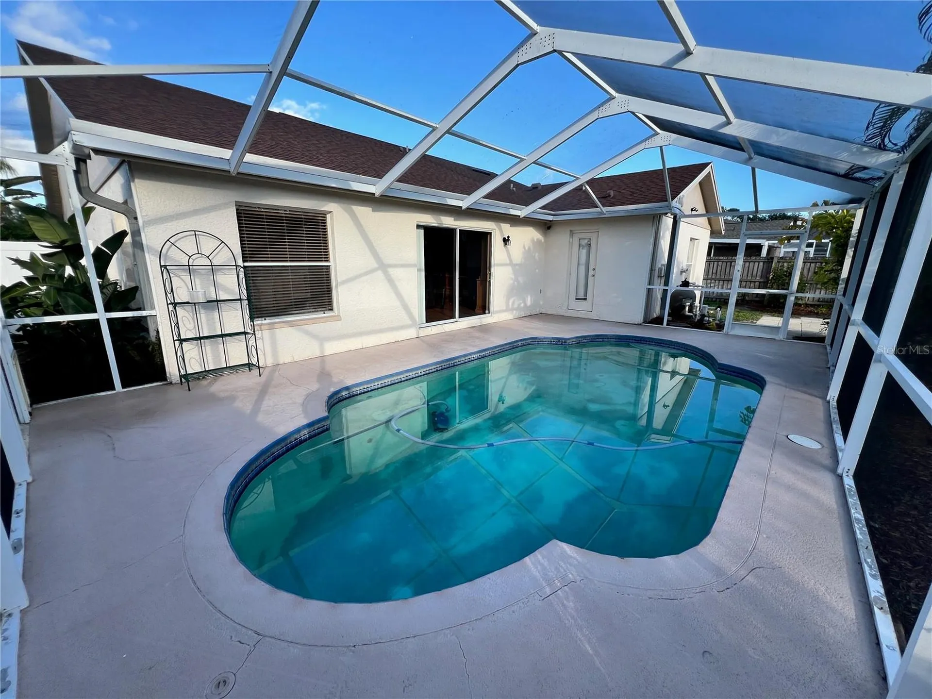 11418 Glenmont Drive Tampa FL 33635
