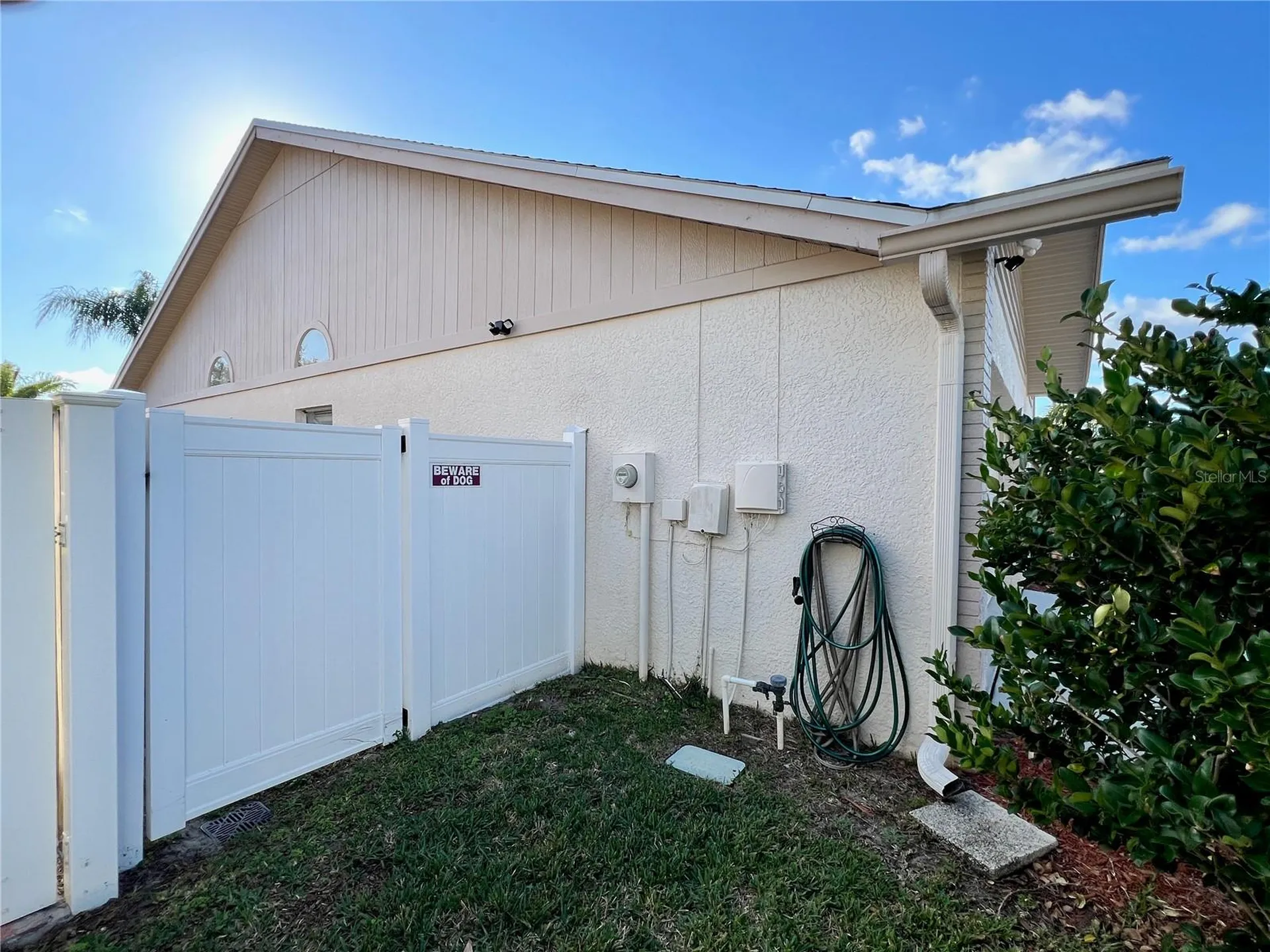 11418 Glenmont Drive Tampa FL 33635