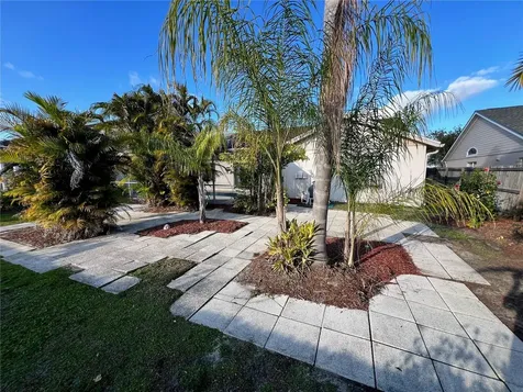 11418 Glenmont Drive Tampa FL 33635