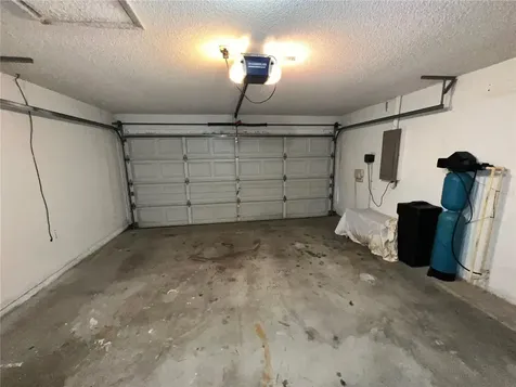 11418 Glenmont Drive Tampa FL 33635