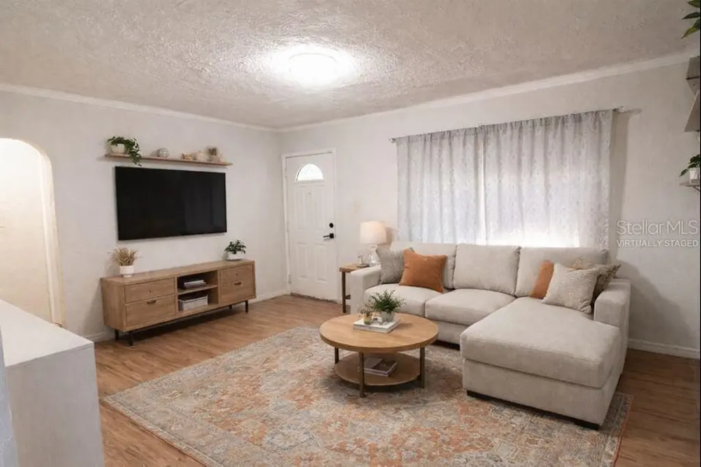4325 5th Avenue S St Petersburg FL 33711