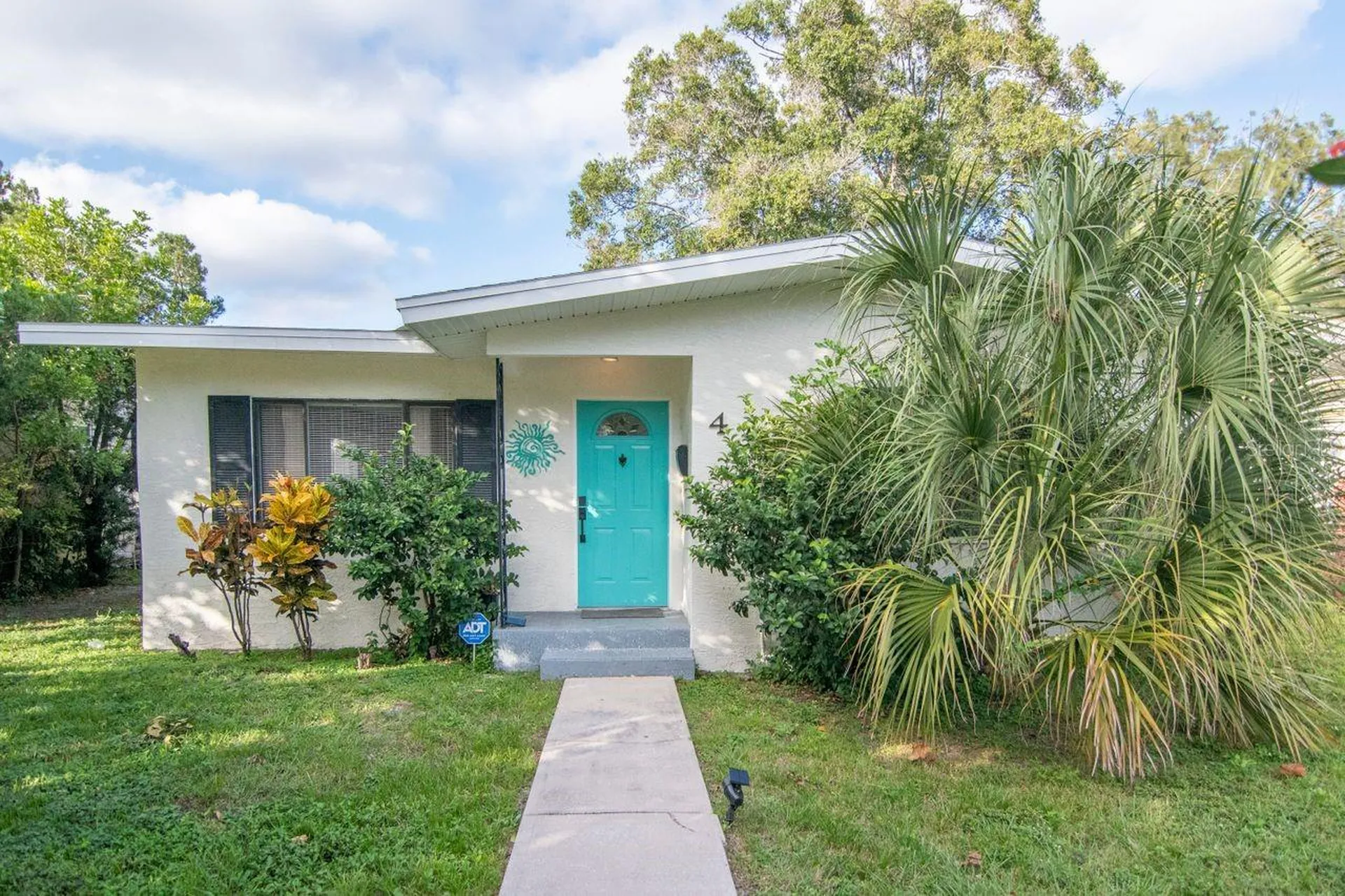 4325 5th Avenue S St Petersburg FL 33711