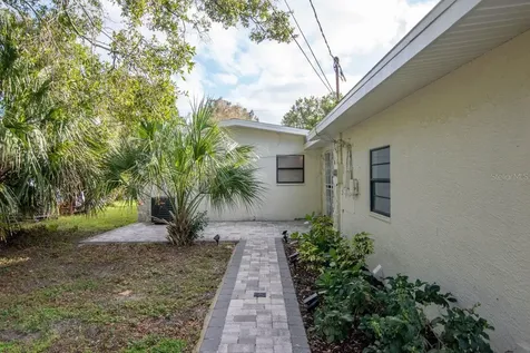 4325 5th Avenue S St Petersburg FL 33711