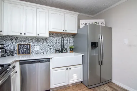 4325 5th Avenue S St Petersburg FL 33711