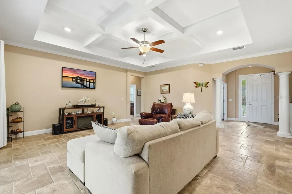 39 Lema Lane Palm Coast FL 32137