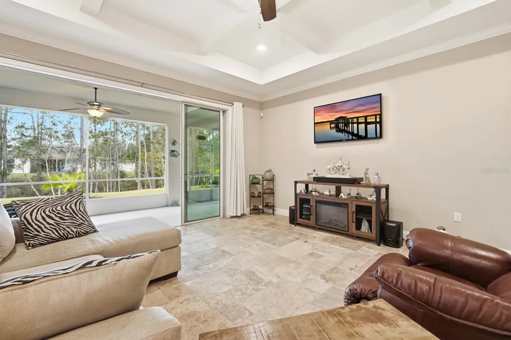 39 Lema Lane Palm Coast FL 32137