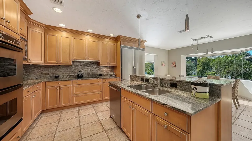 7430 Cove Terrace Sarasota FL 34231