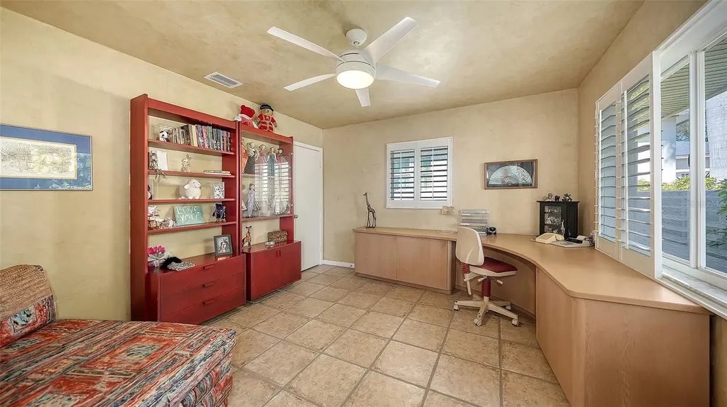 7430 Cove Terrace Sarasota FL 34231