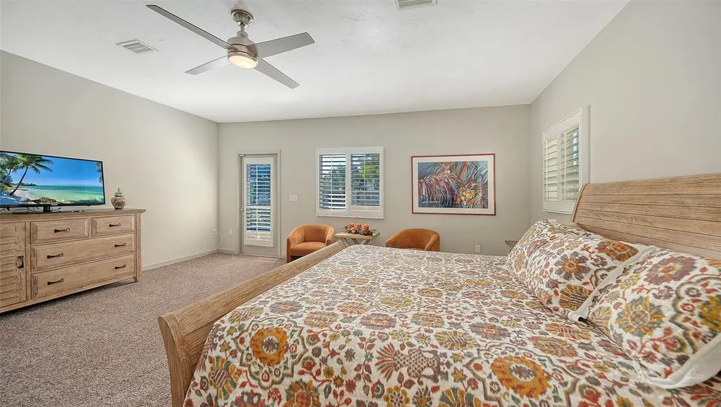 7430 Cove Terrace Sarasota FL 34231