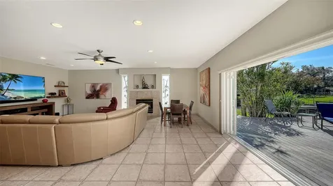7430 Cove Terrace Sarasota FL 34231
