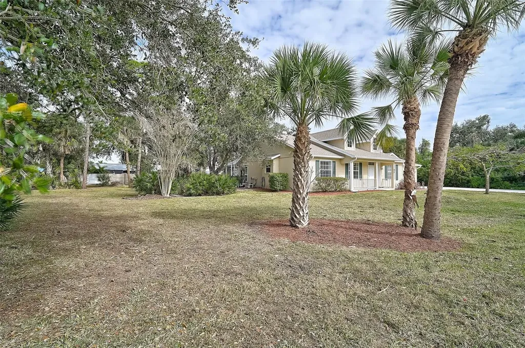 950 Elwood Avenue Englewood FL 34223