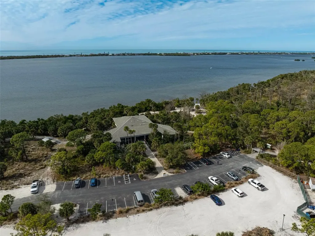 950 Elwood Avenue Englewood FL 34223