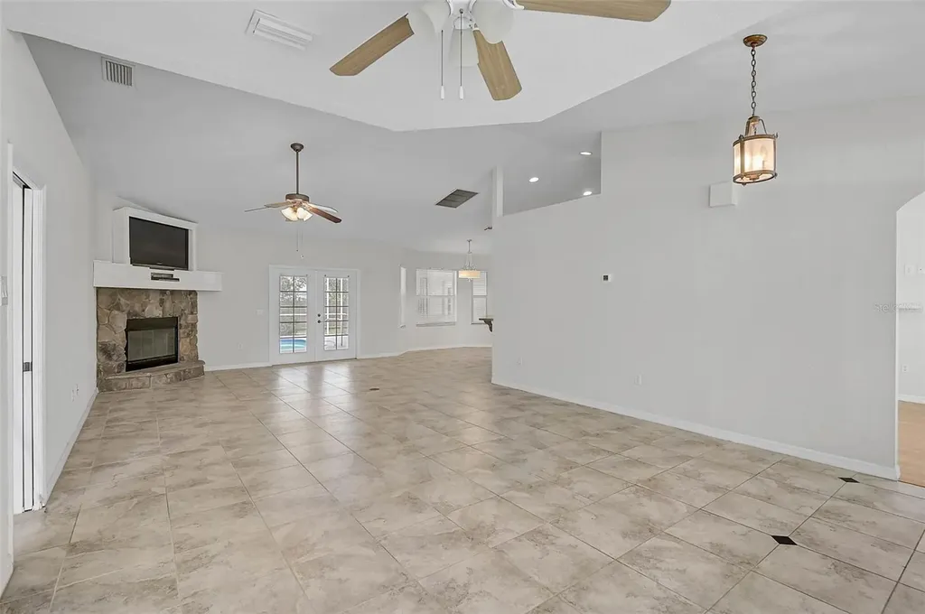 950 Elwood Avenue Englewood FL 34223
