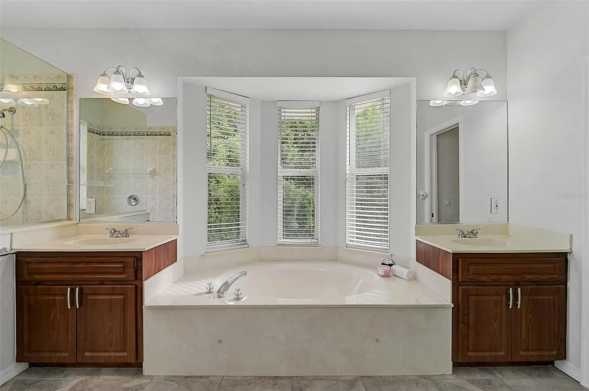 950 Elwood Avenue Englewood FL 34223