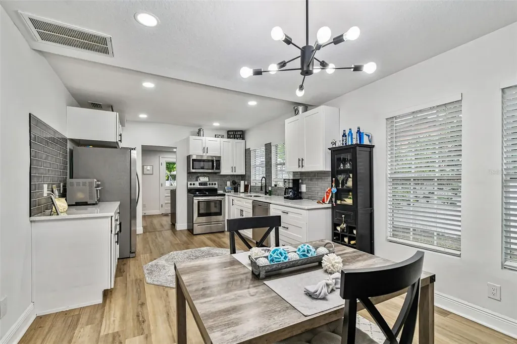 1104 E 28th Avenue Tampa FL 33605