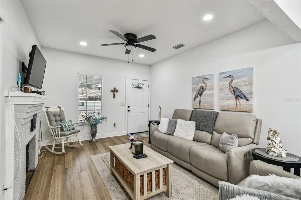 1104 E 28th Avenue Tampa FL 33605
