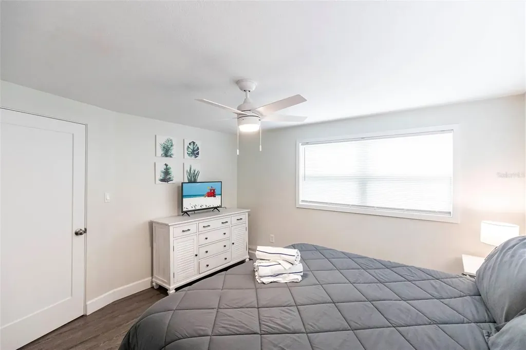 6020 Midnight Pass Road Sarasota FL 34242