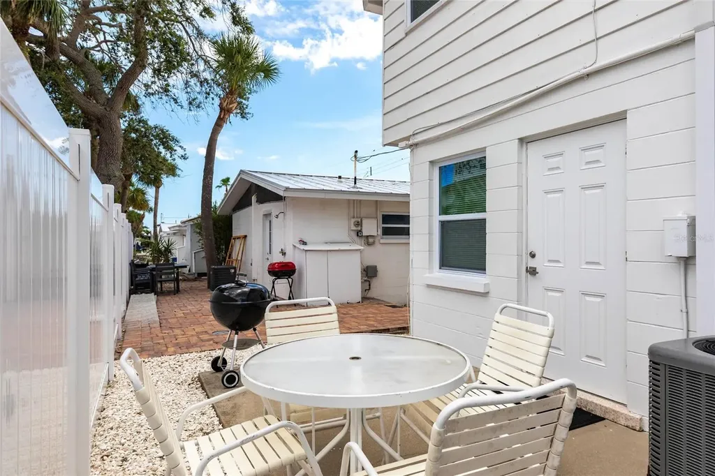 6020 Midnight Pass Road Sarasota FL 34242