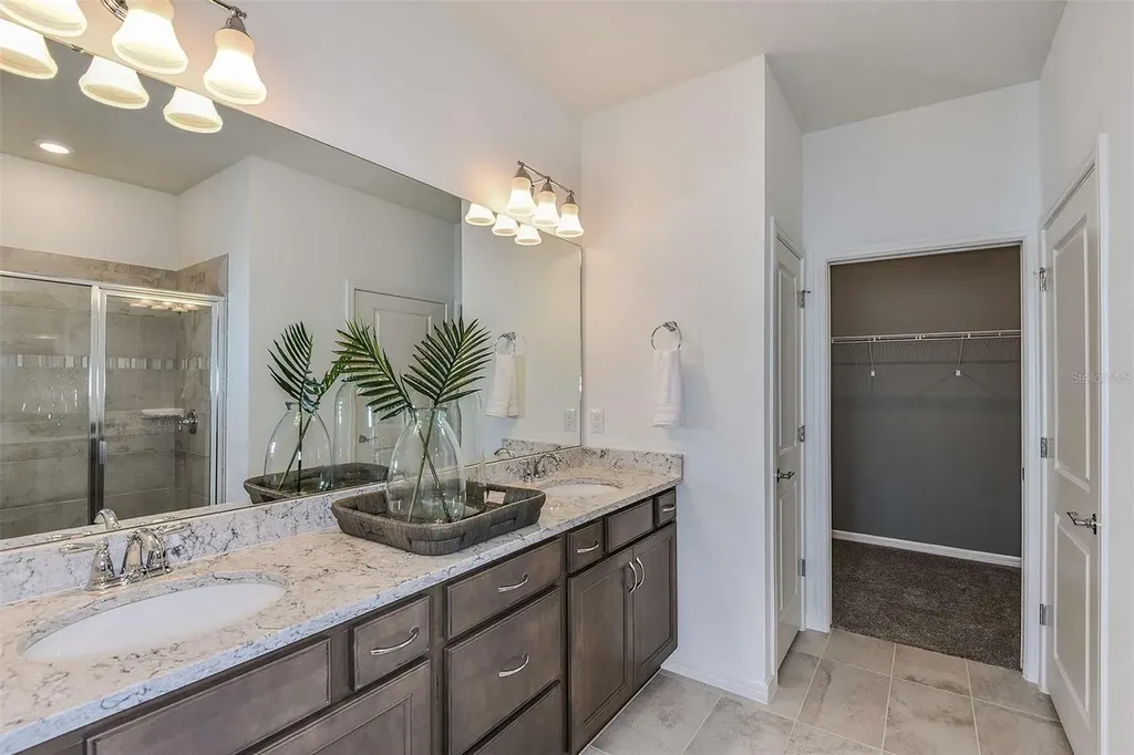 2354 Dew Drop Loop St Cloud FL 34771