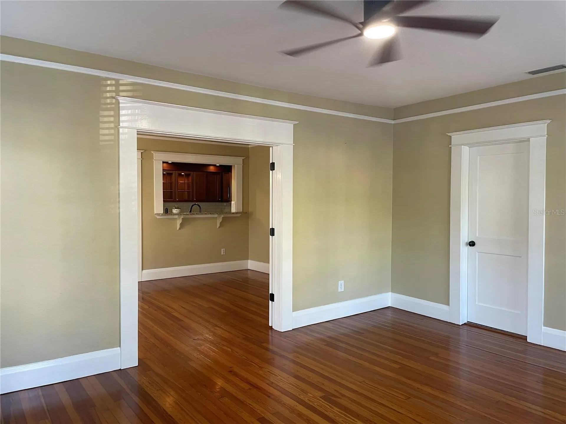 807 S Fremont Avenue Tampa FL 33606