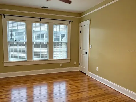 807 S Fremont Avenue Tampa FL 33606