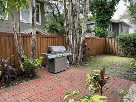 807 S Fremont Avenue Tampa FL 33606