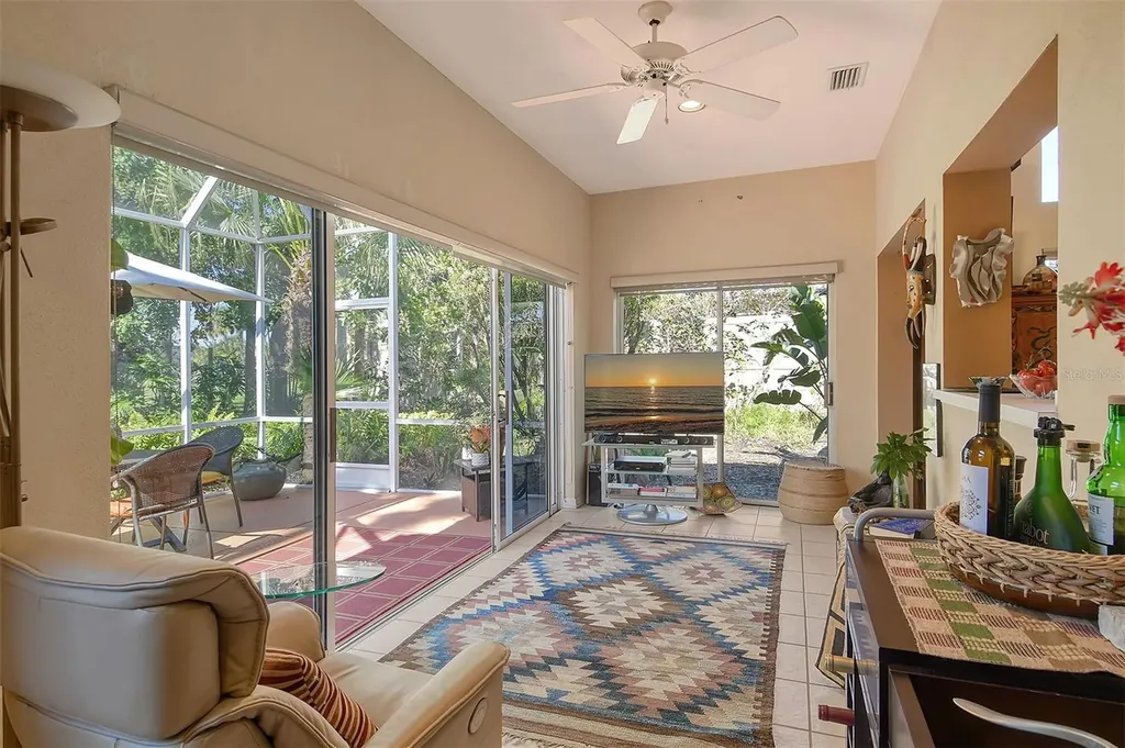 4141 Entrada Court Sarasota FL 34238