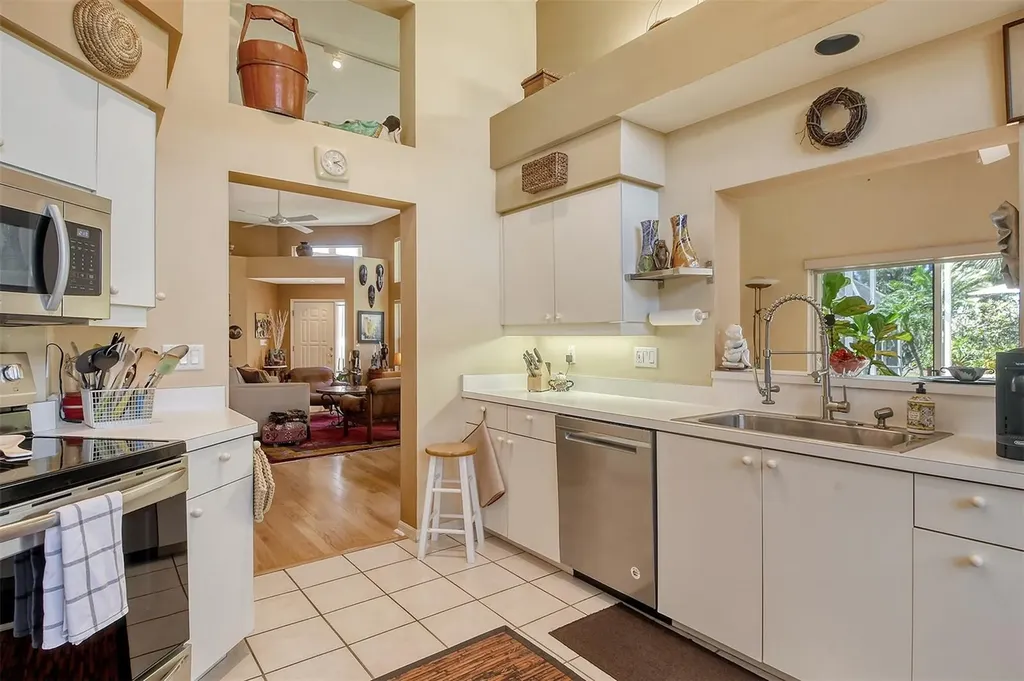 4141 Entrada Court Sarasota FL 34238