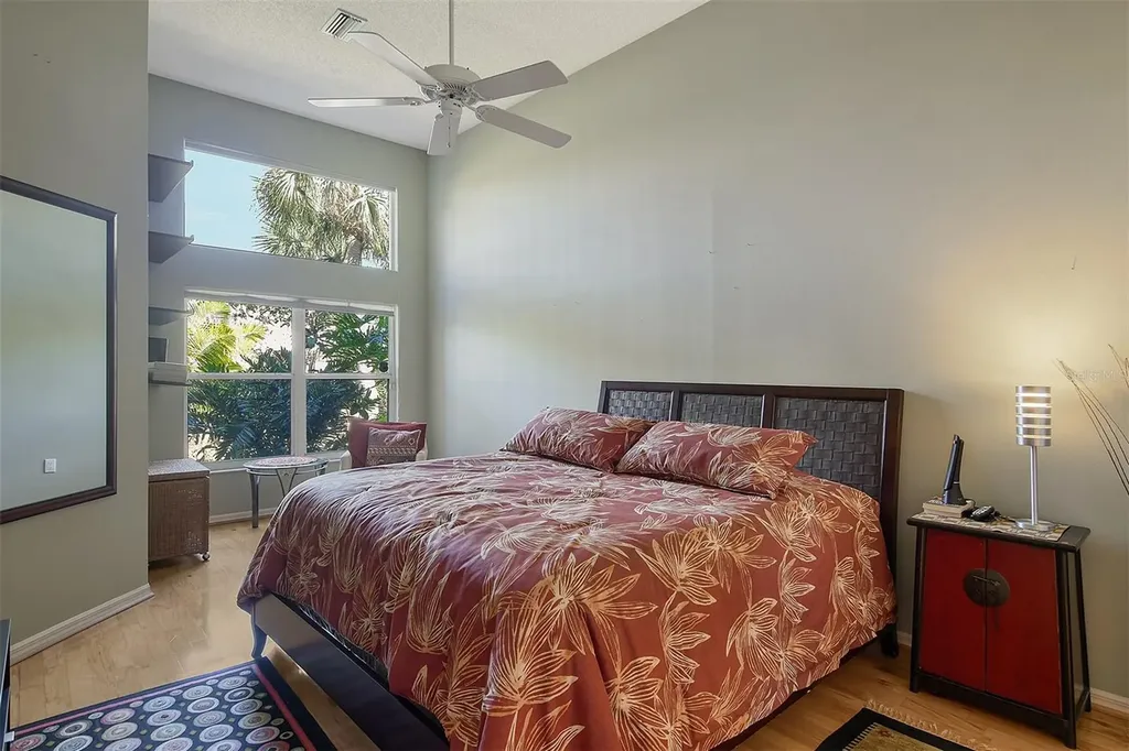4141 Entrada Court Sarasota FL 34238