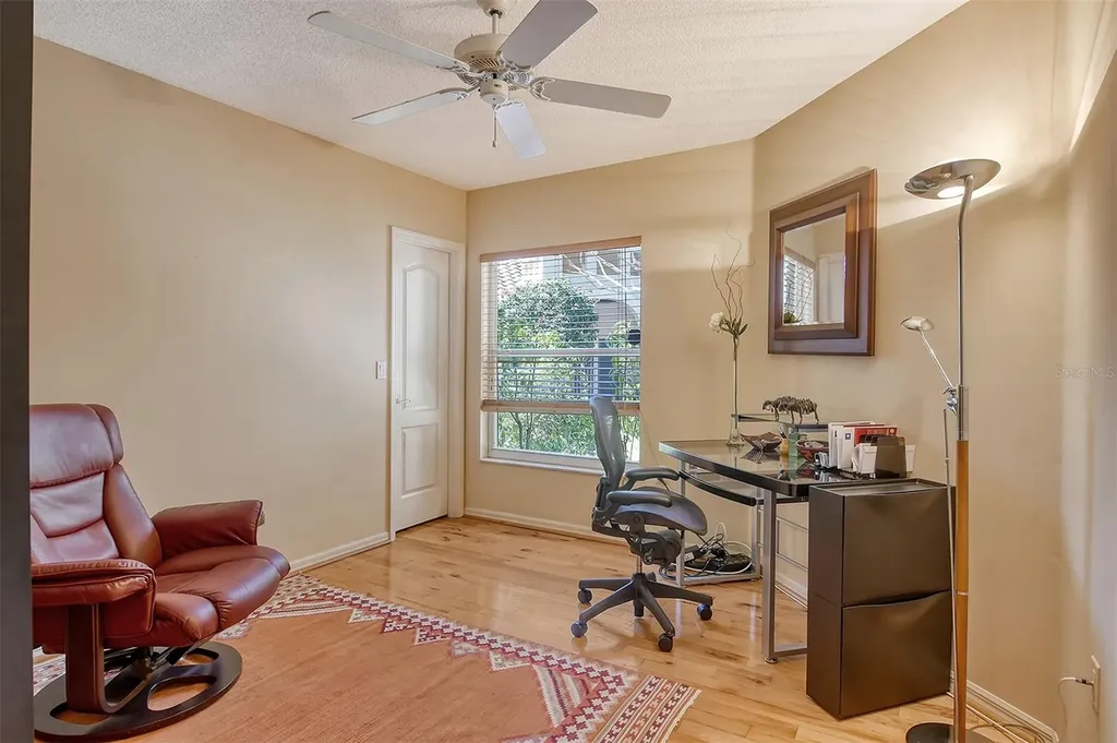 4141 Entrada Court Sarasota FL 34238