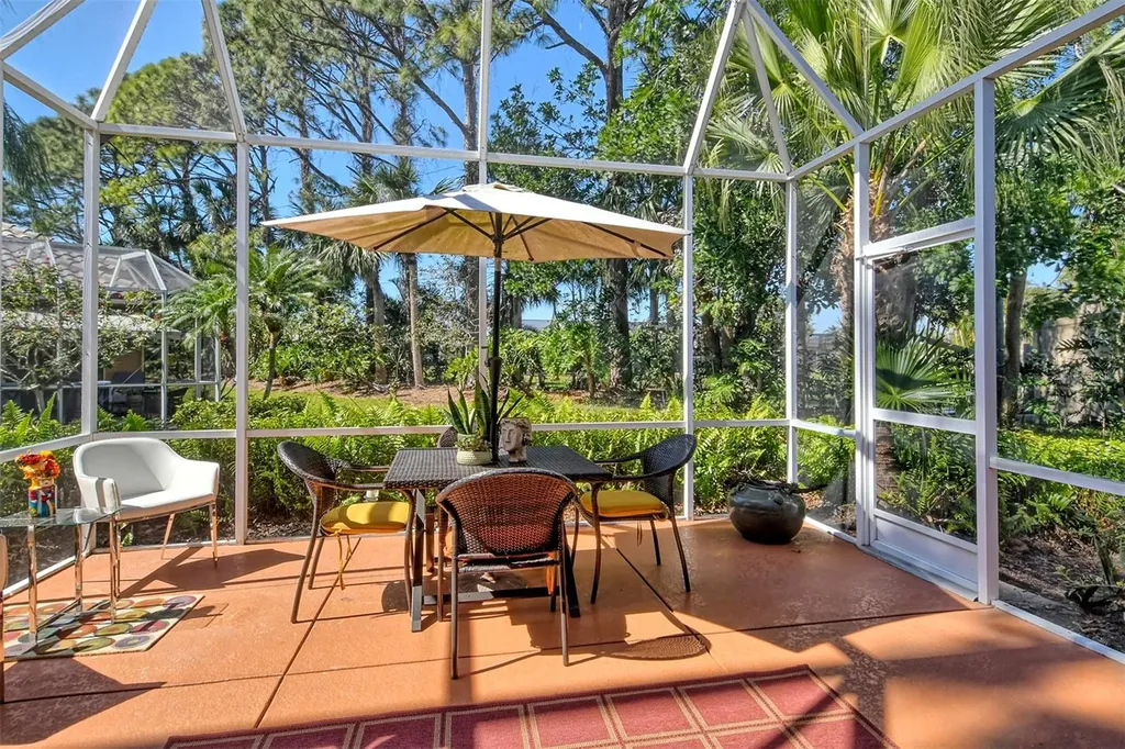 4141 Entrada Court Sarasota FL 34238