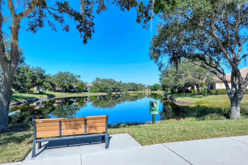 4141 Entrada Court Sarasota FL 34238