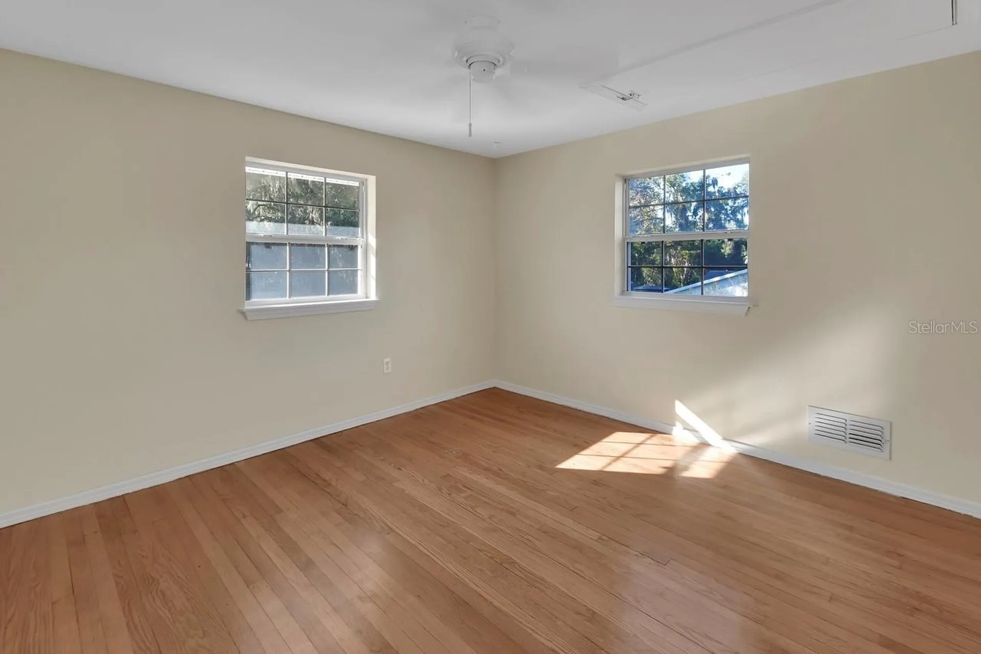 616 W Minnesota Avenue Deland FL 32720