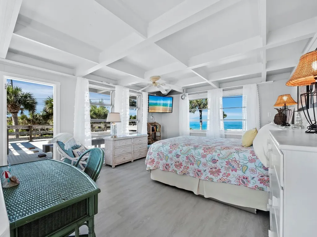 1620 Casey Key Road Nokomis FL 34275
