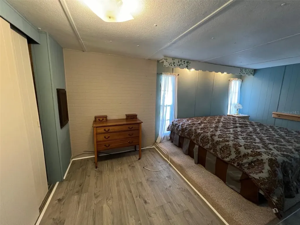 11 Shady Lane Palmetto FL 34221