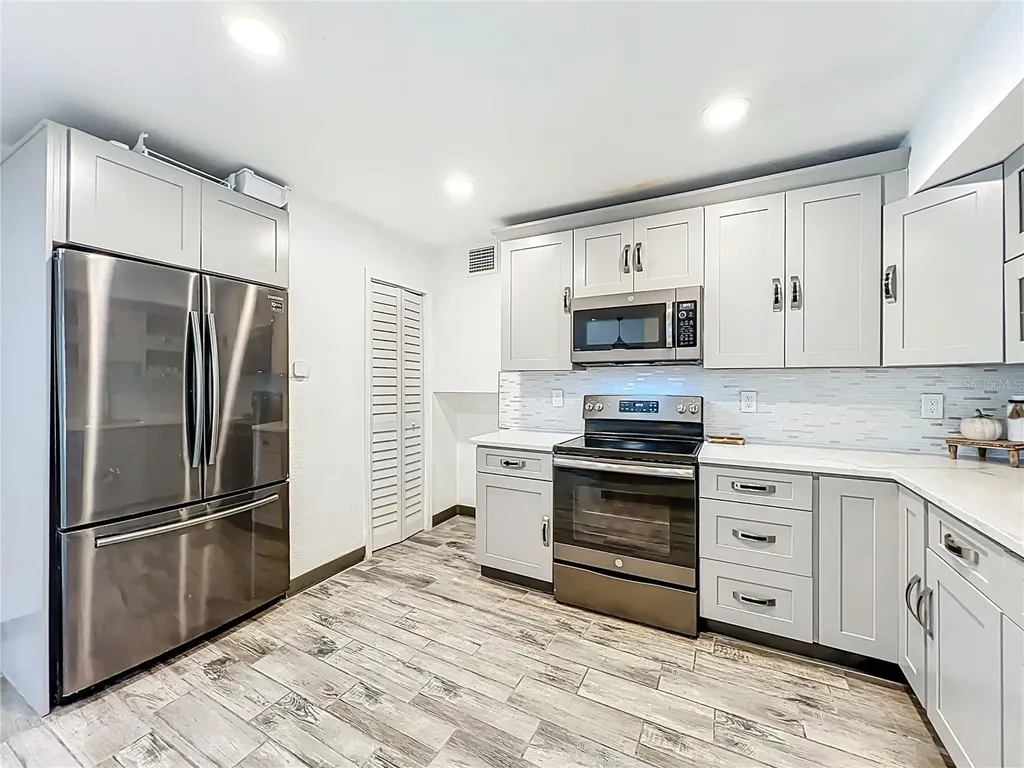 423 Ololu Drive Winter Park FL 32789