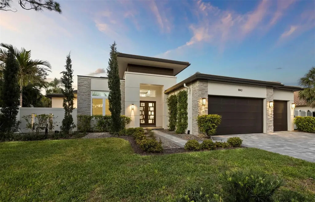 1843 Morris Street Sarasota FL 34239