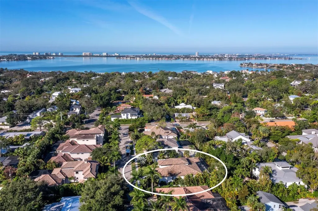 1843 Morris Street Sarasota FL 34239