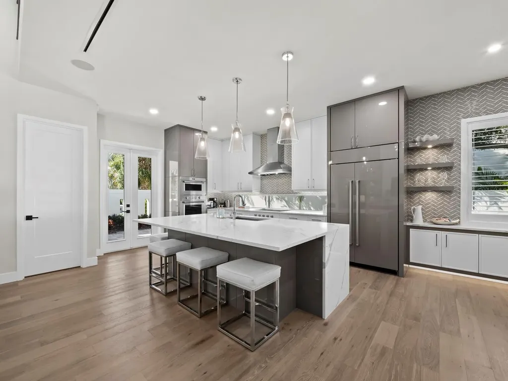 1843 Morris Street Sarasota FL 34239