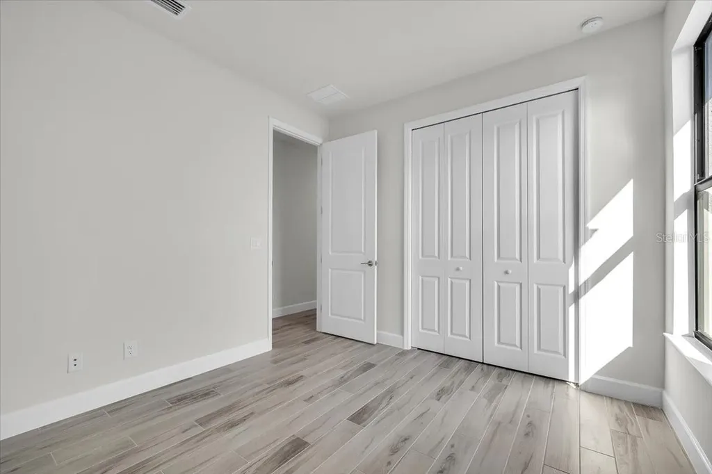 459 NE 2nd Place Cape Coral FL 33909
