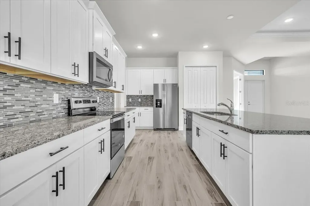 459 NE 2nd Place Cape Coral FL 33909