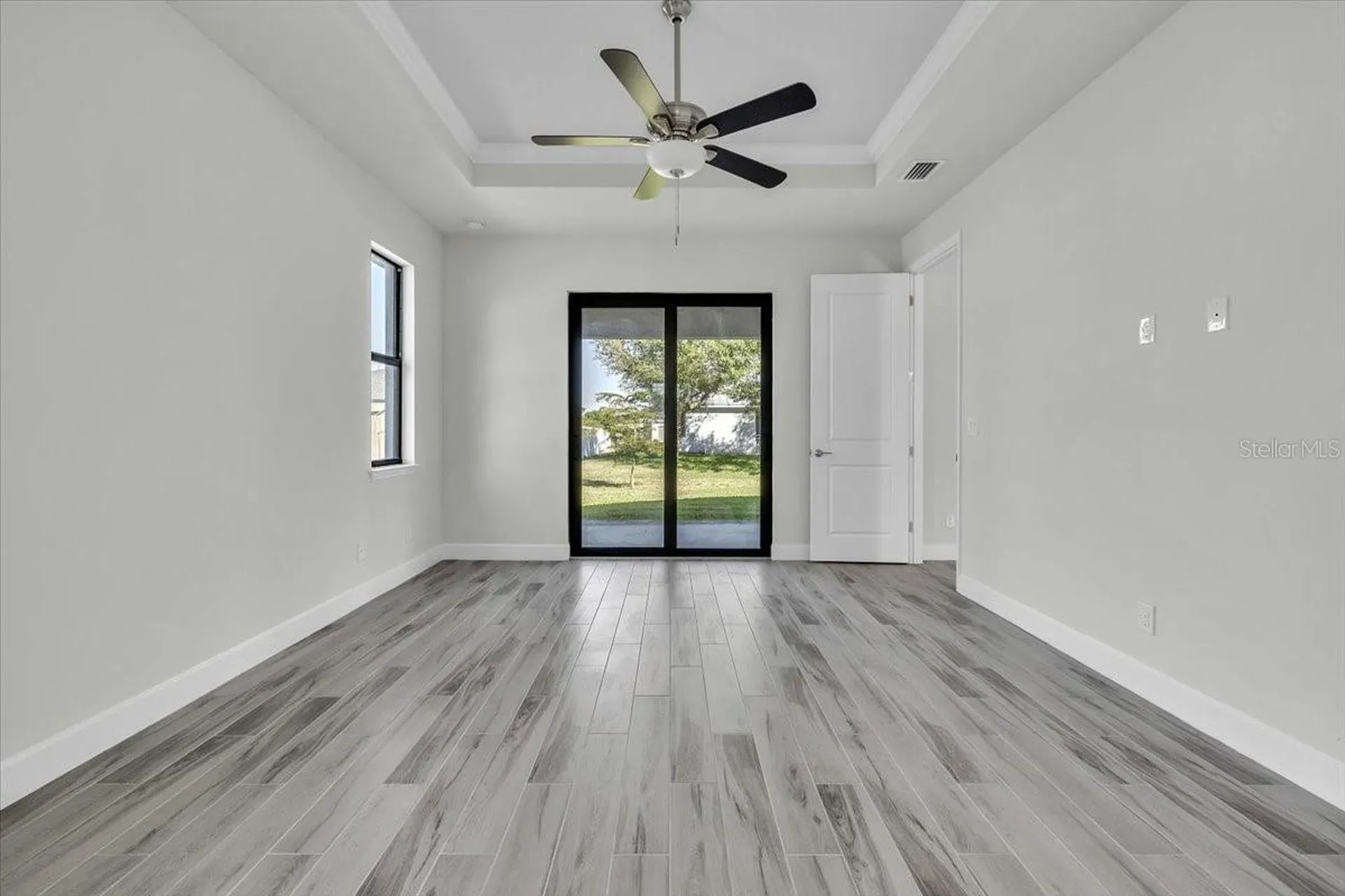 459 NE 2nd Place Cape Coral FL 33909