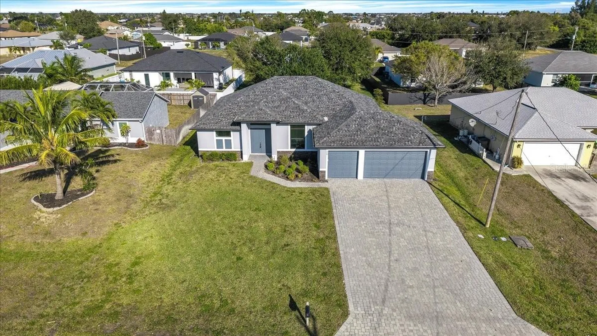 459 NE 2nd Place Cape Coral FL 33909