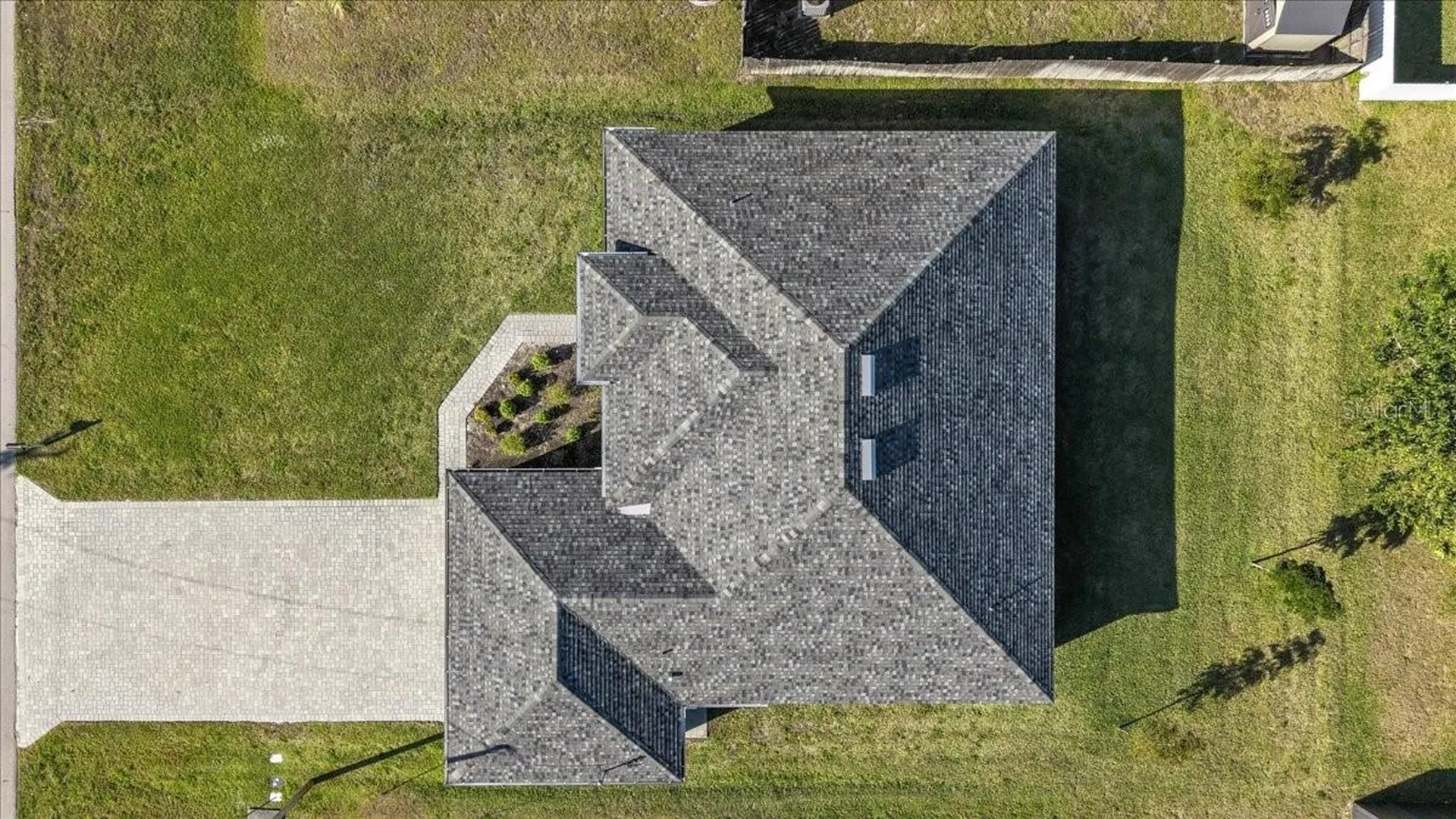 459 NE 2nd Place Cape Coral FL 33909