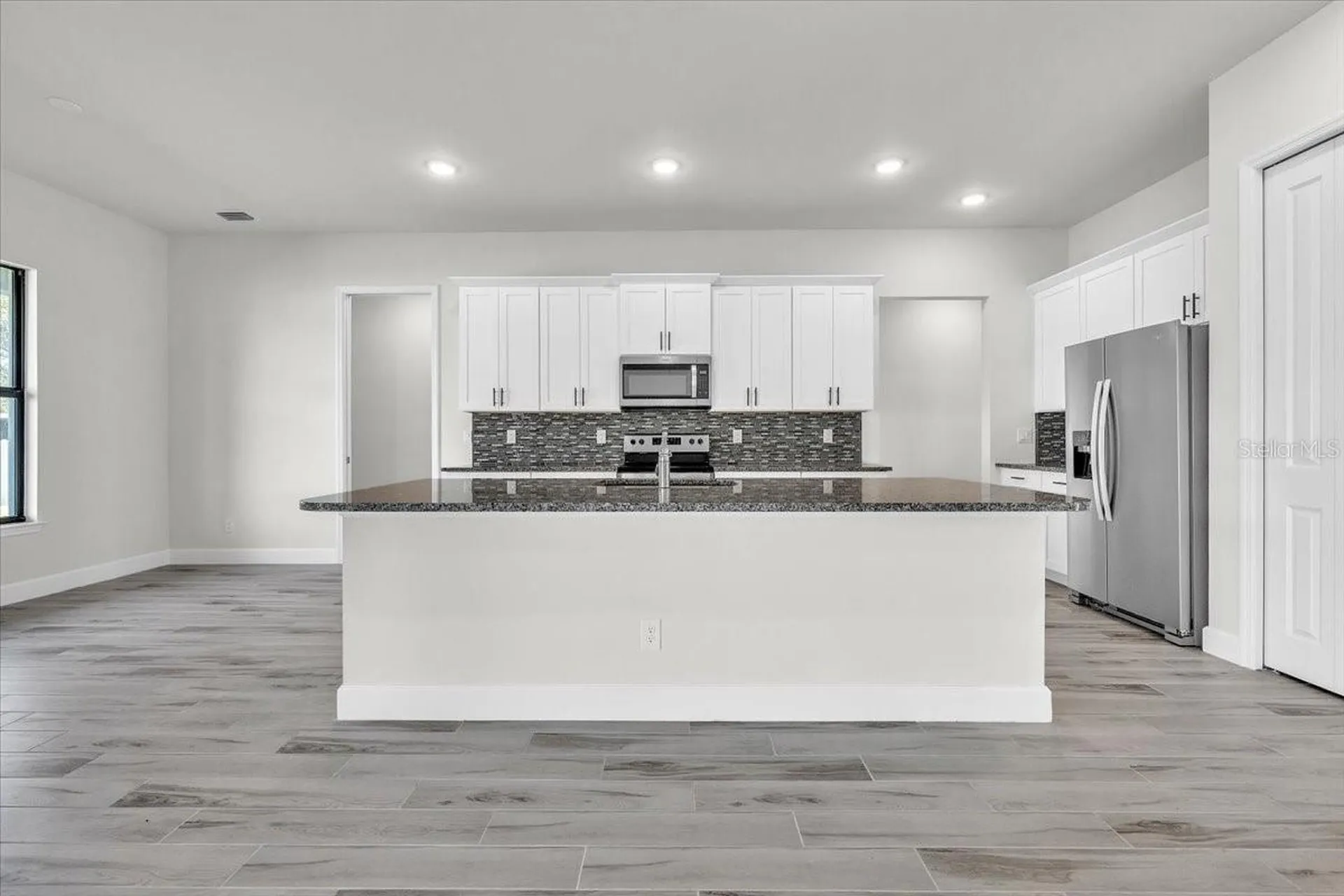 459 NE 2nd Place Cape Coral FL 33909